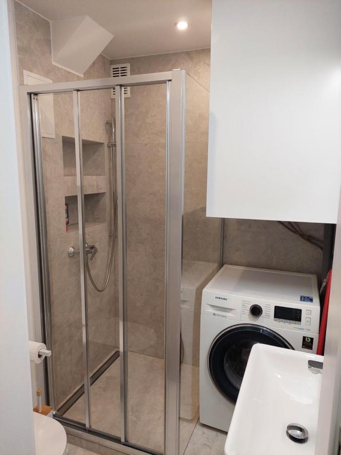 Virginroom Kielce Eksteriør bilde